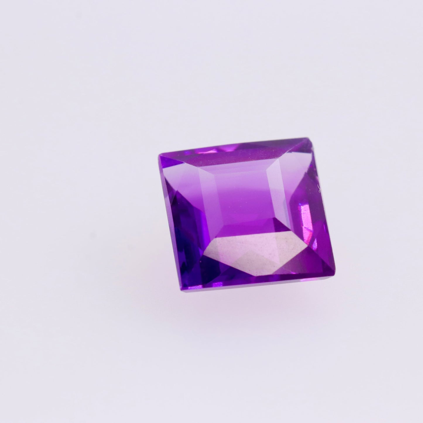 Ametyst – 4,05 ct – Firkantet slibning – Naturlig – Sri Lanka