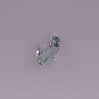 Akvamarin – 2,05 ct – Oval facetteret – Naturlig – Sri Lanka
