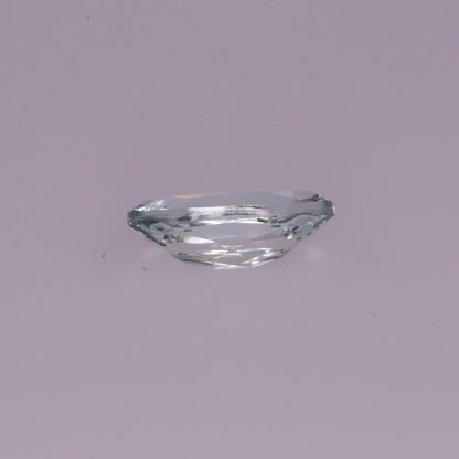 Akvamarin – 2,05 ct – Oval facetteret – Naturlig – Sri Lanka
