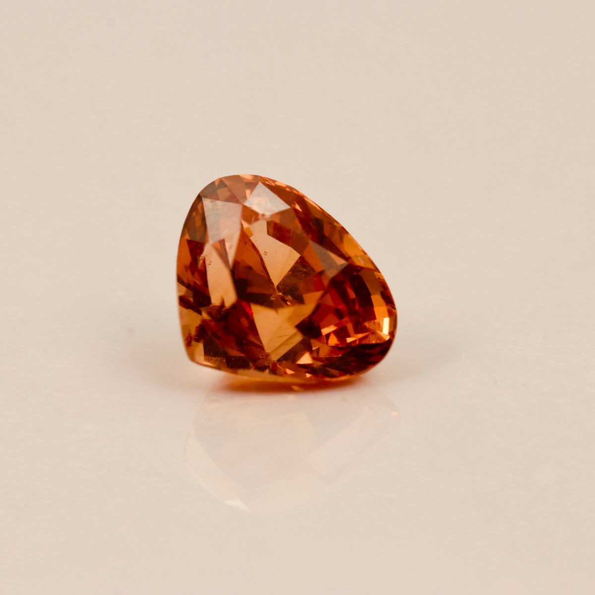 Natural Mali Garnet – 3.13 ct Heart-Shaped Faceted Gemstone