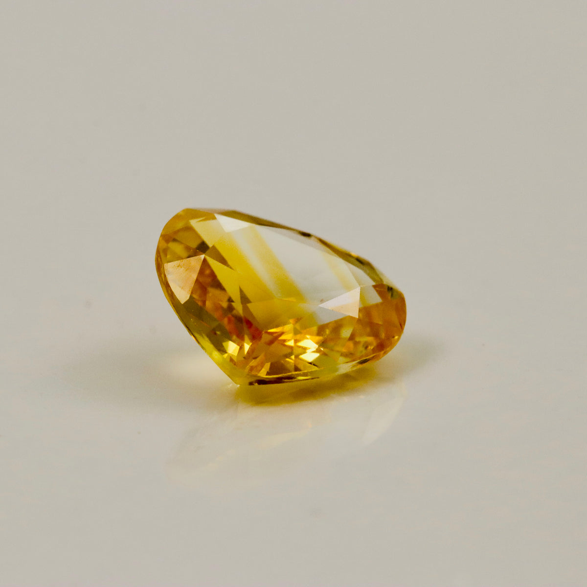 Natural Yellow Sapphire – 2.01 ct Heart-Shaped Faceted Gemstone