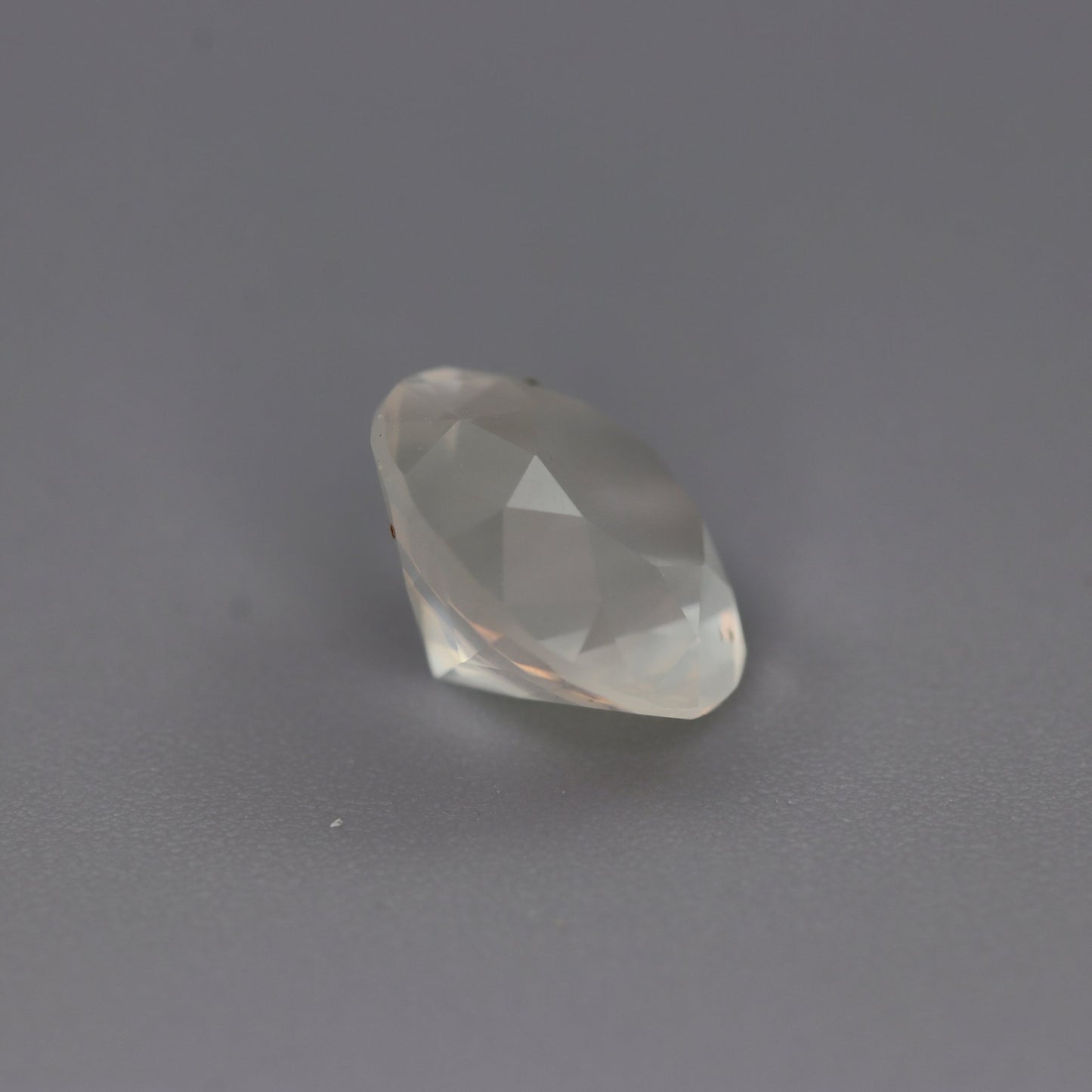 Moonstone – 2.35 ct – Round Cut – Natural – Sri Lanka