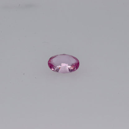 Padparadscha Sapphire – 2.07 ct – Oval Faceted – Natural & Unheated – Sri Lanka