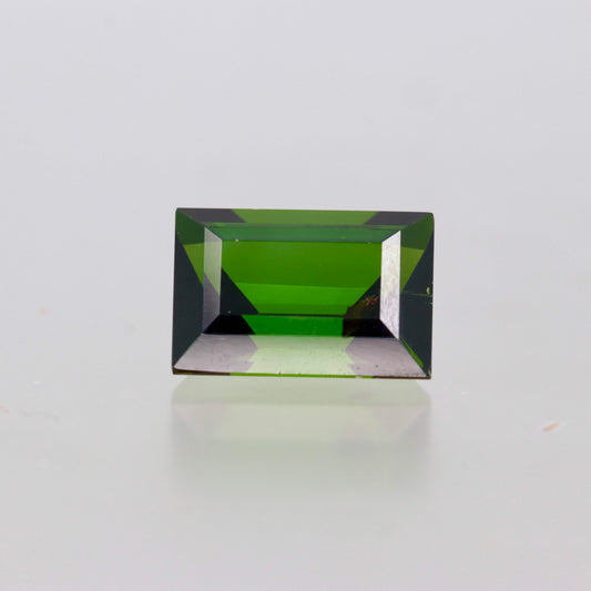 Naturlig grøn turmalin 8,60 ct. slebet rektangulær ædelsten