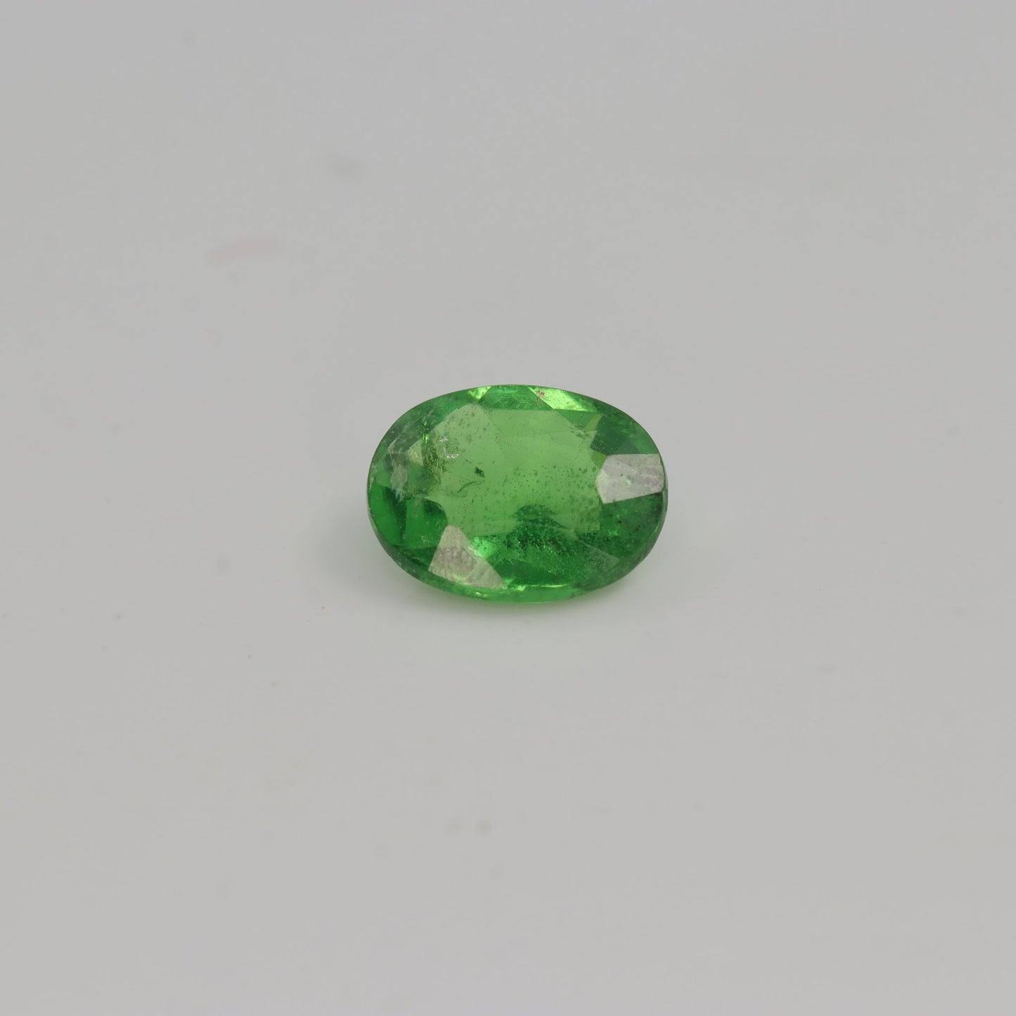Tsavorite Garnet – 1.00 ct – Oval Faceted – Natural