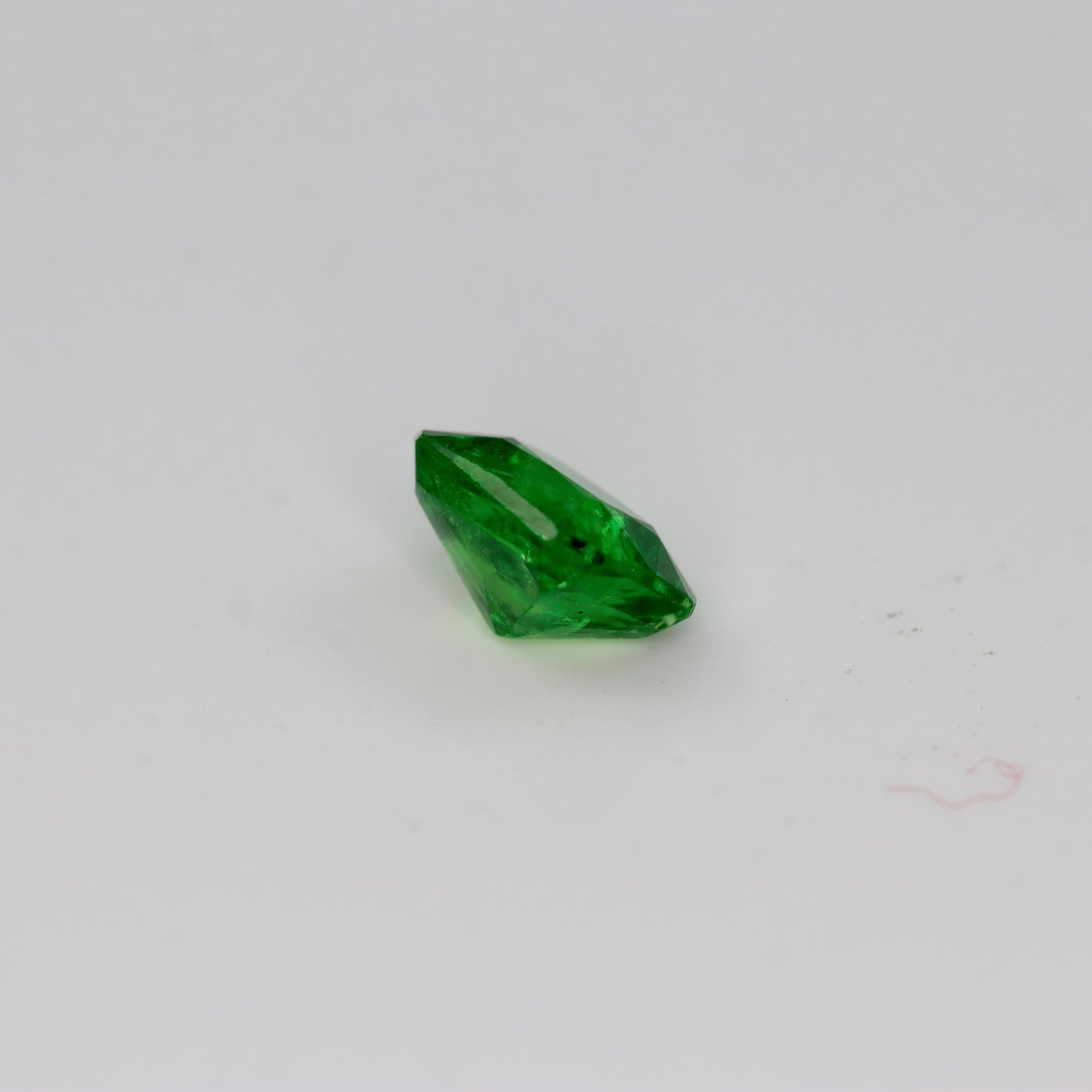 Tsavorite Garnet 1.05 ct Emerald Cut Natural