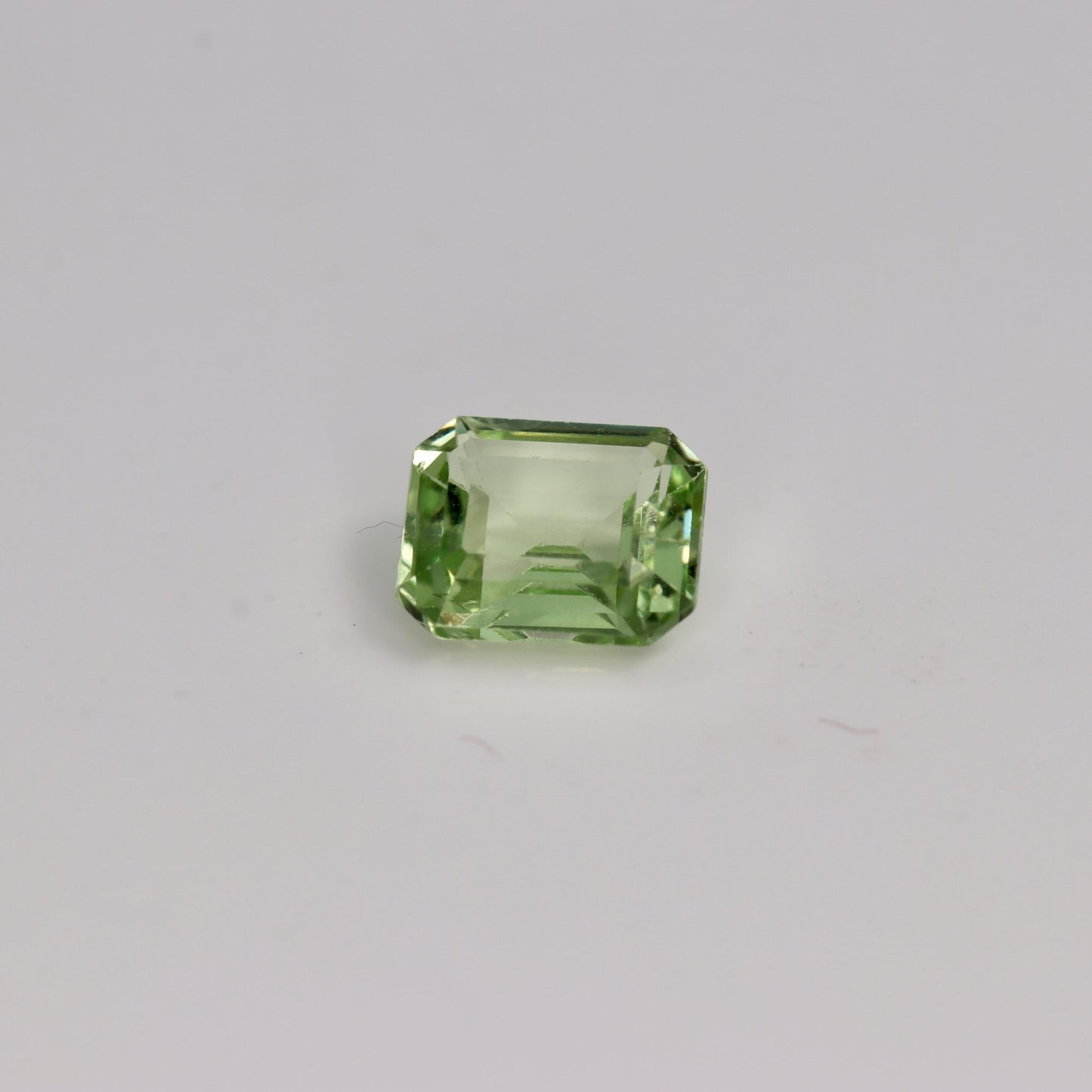 Natural Tsavorite Garnet 0.95 ct – Vivid Green Emerald Cut