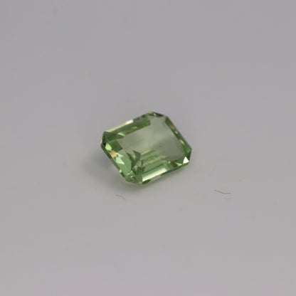 Natural Tsavorite Garnet 0.95 ct – Vivid Green Emerald Cut