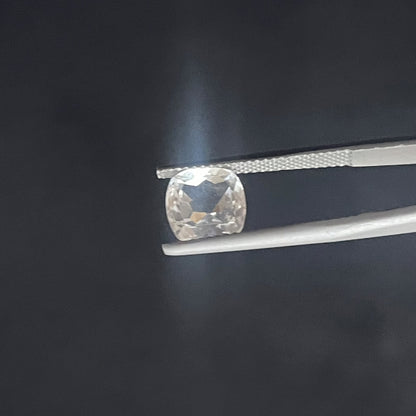 White Topaz – 3.00 ct – Cushion Cut – Natural – Sri Lanka