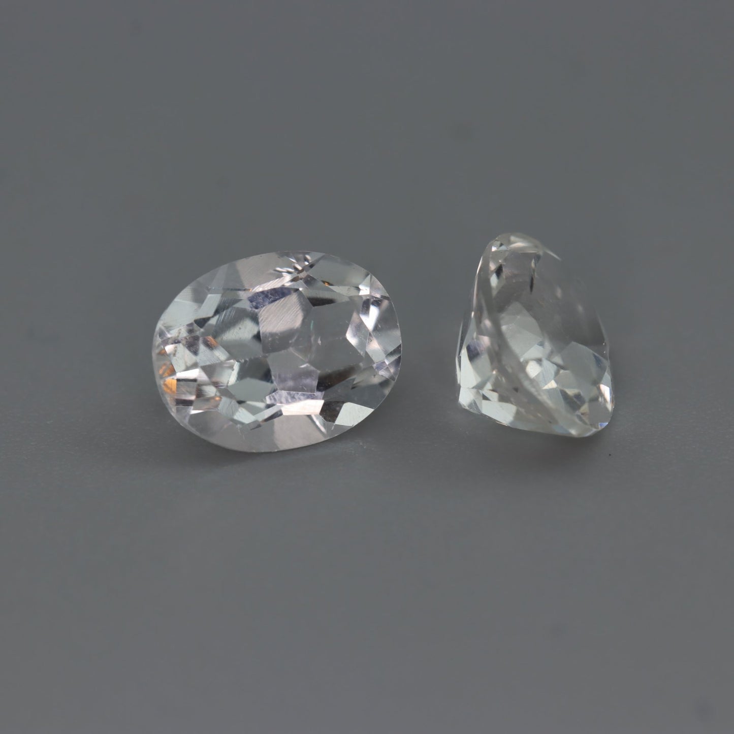 White Topaz – 4.37 ct Pair – Oval Cut – Natural – Sri Lanka
