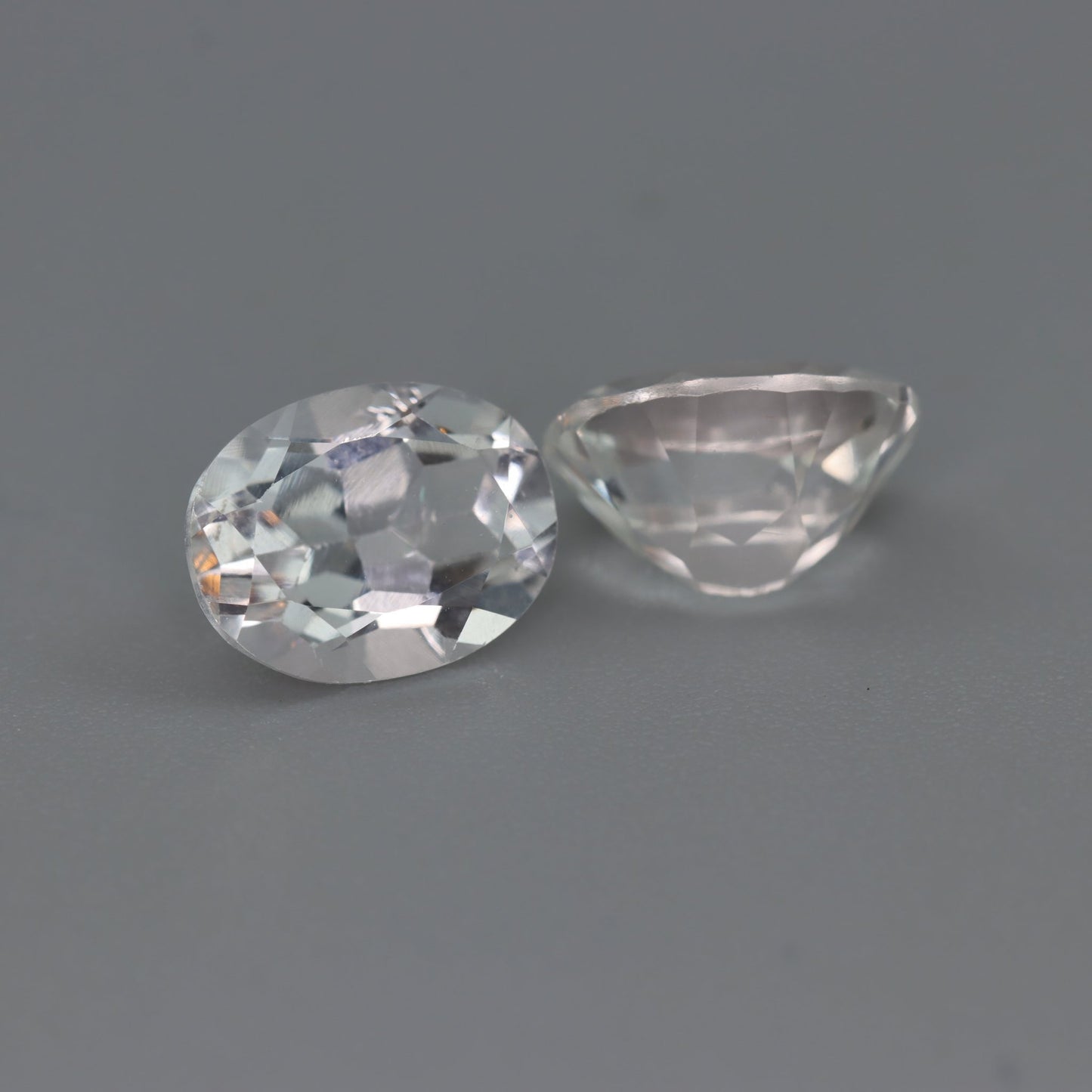 White Topaz – 4.37 ct Pair – Oval Cut – Natural – Sri Lanka