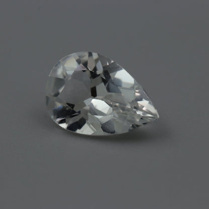 White Topaz – 3.35 ct – Cushion Cut – Natural – Sri Lanka