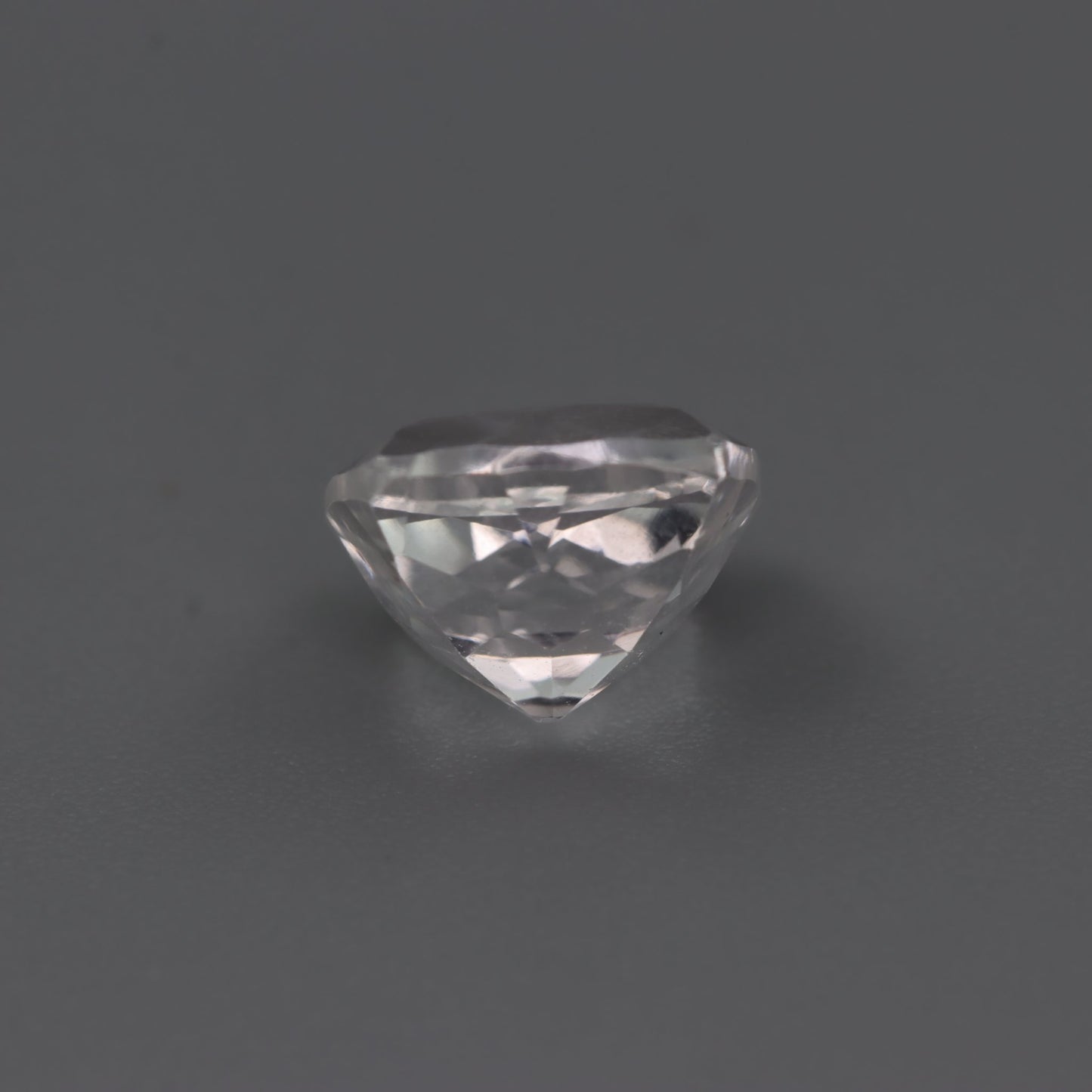 White Topaz – 3.00 ct – Cushion Cut – Natural – Sri Lanka