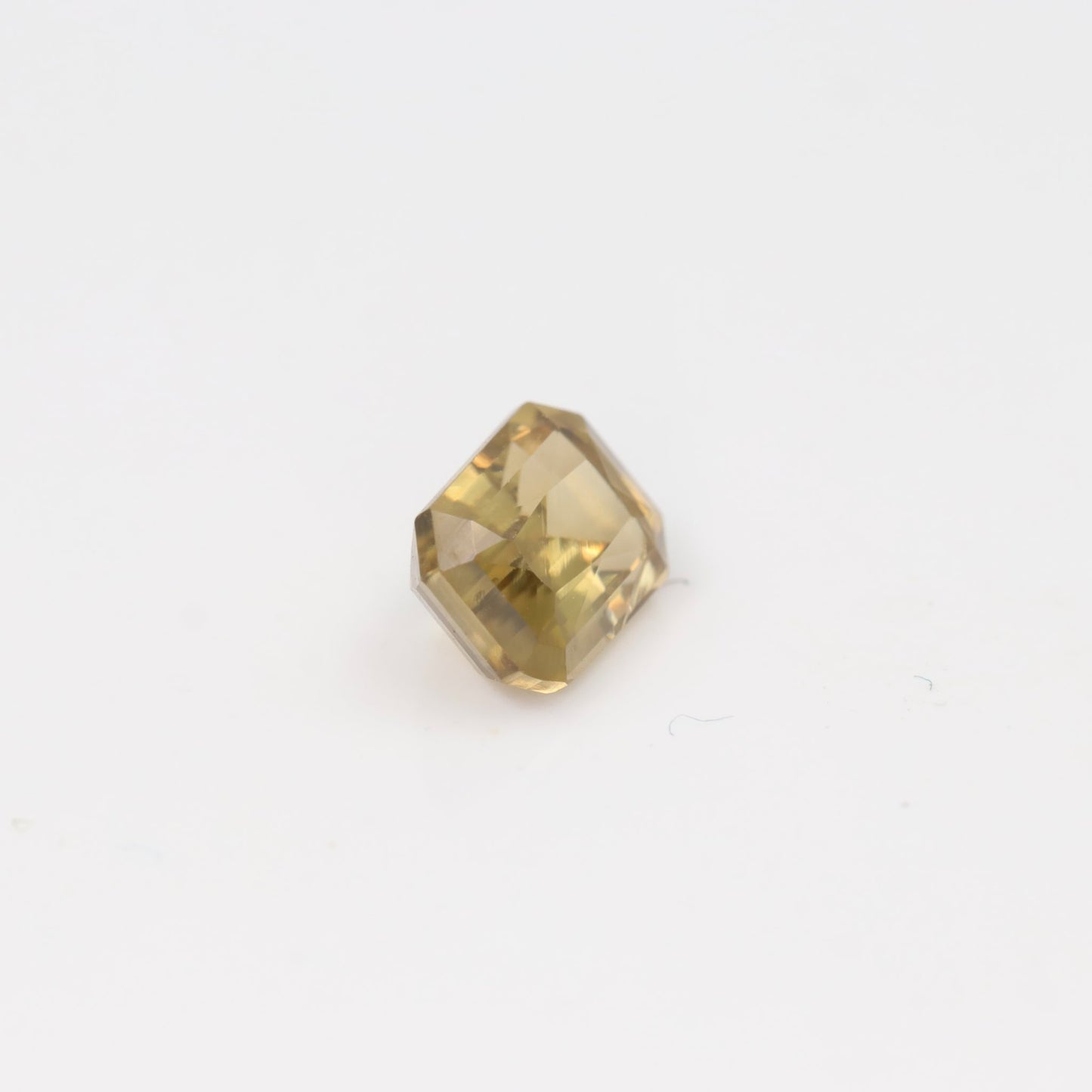 Zircon – 1.35 ct – Hexagon Cut – Natural – Sri Lanka
