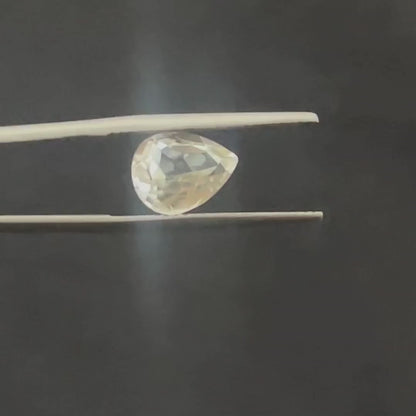 White Topaz – 3.35 ct – Pear Cut – Natural – Sri Lanka